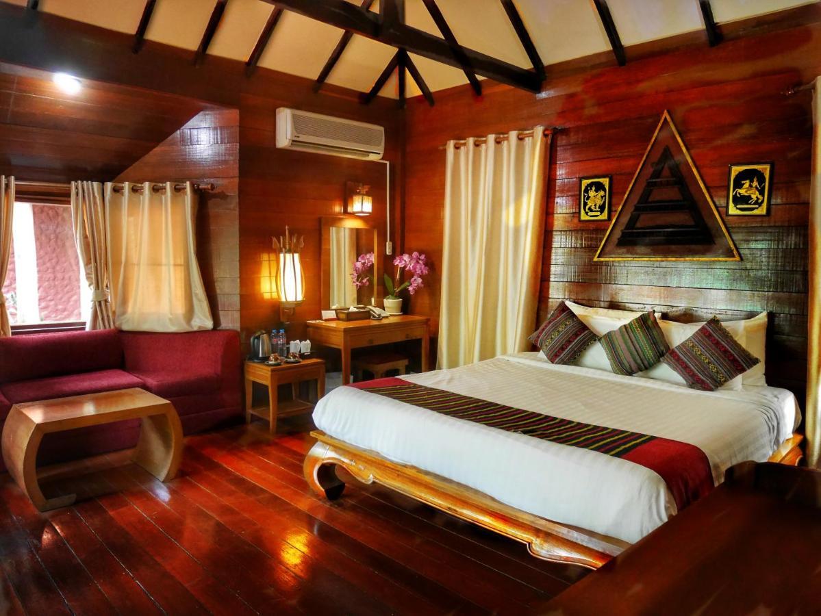 Sukantara Cascade Resort And Spa Мае Рим Екстериор снимка